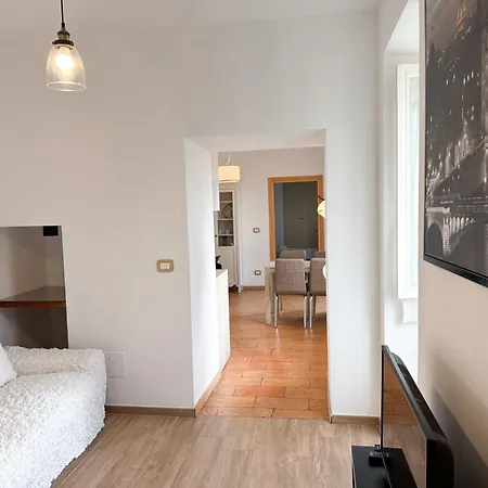 Two-room - View And - Ac Apartment